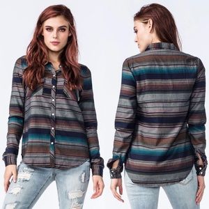 Roxy Surf Camp Site Pendleton Button Down Top ✨